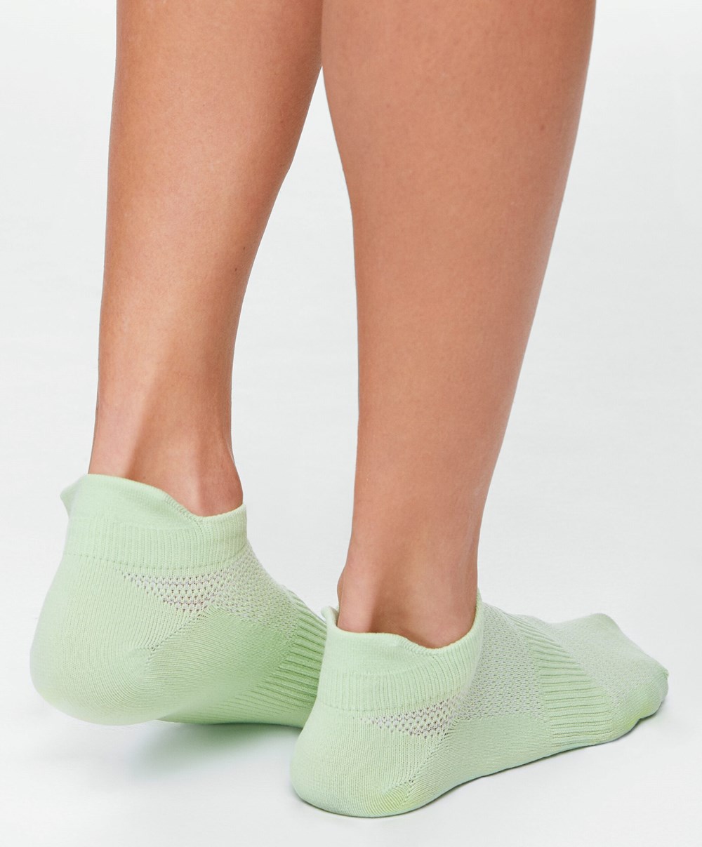 Oysho 3 Pairs Of Polyamide Sports Sneaker Socks Menta | TEBUFG-046