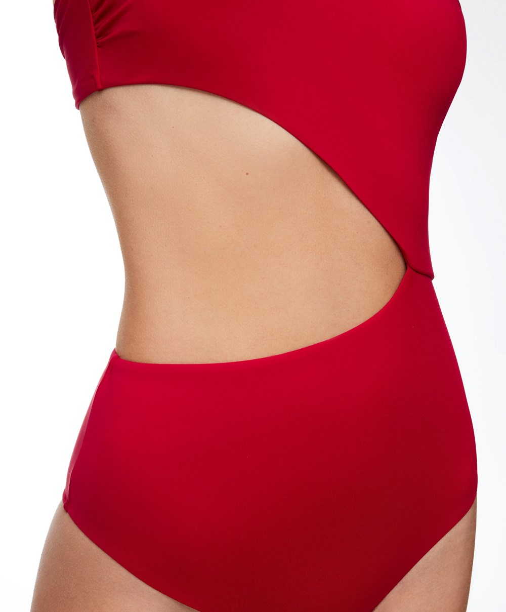 Oysho Asymmetric Trikini Piros | EUAPOD-409