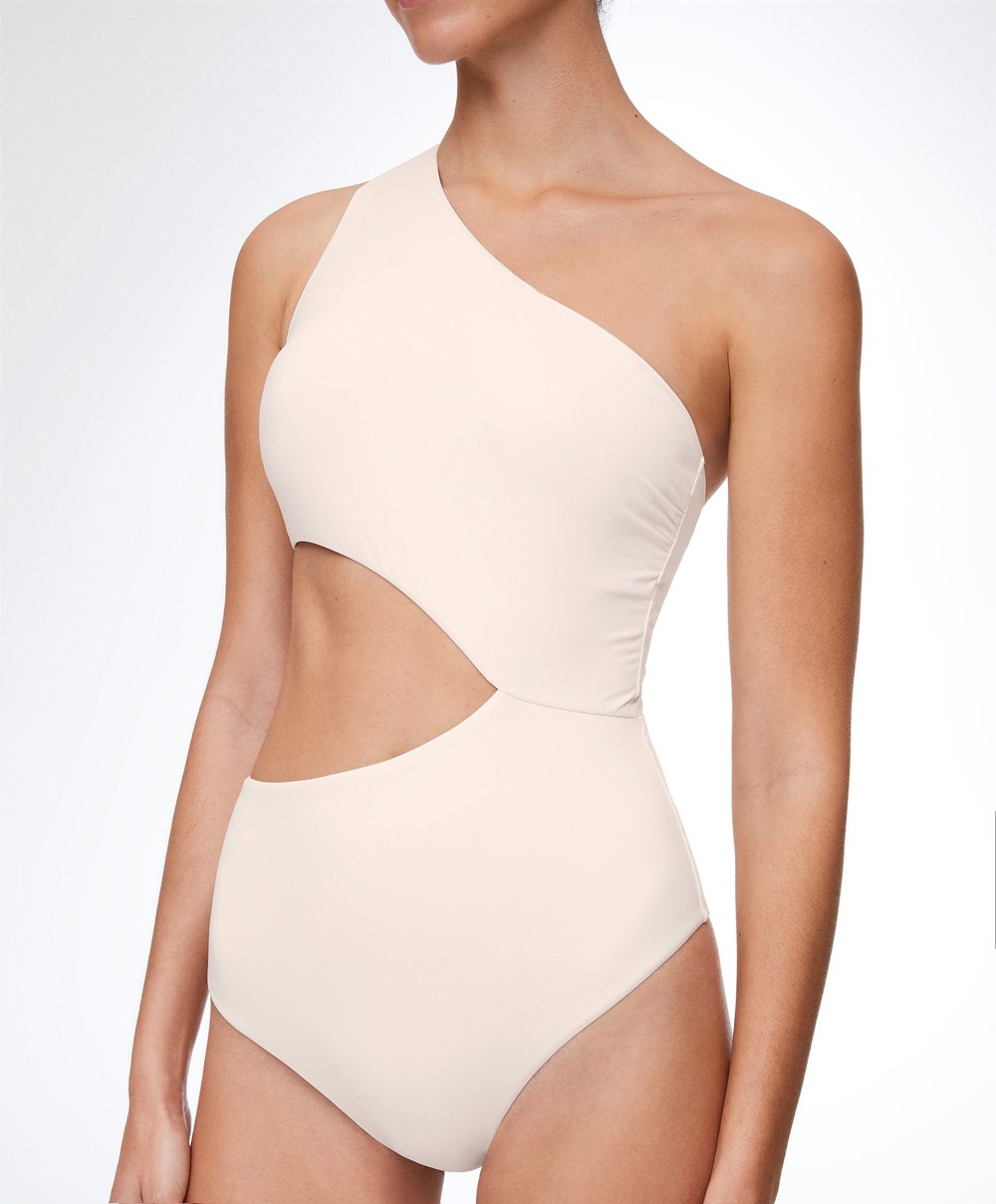 Oysho Asymmetric Trikini Vanilla | BQRGED-984