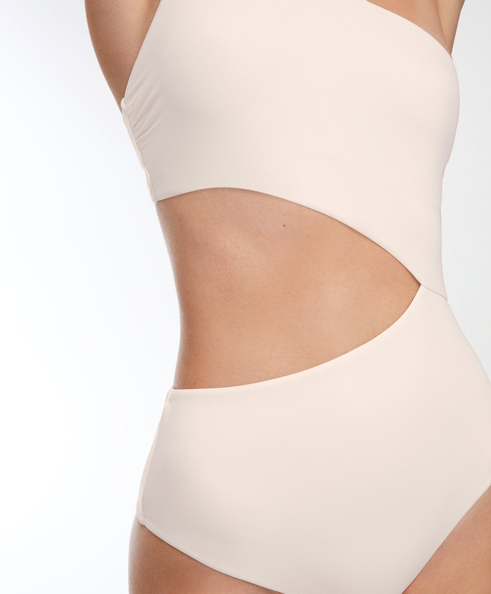 Oysho Asymmetric Trikini Vanilla | BQRGED-984