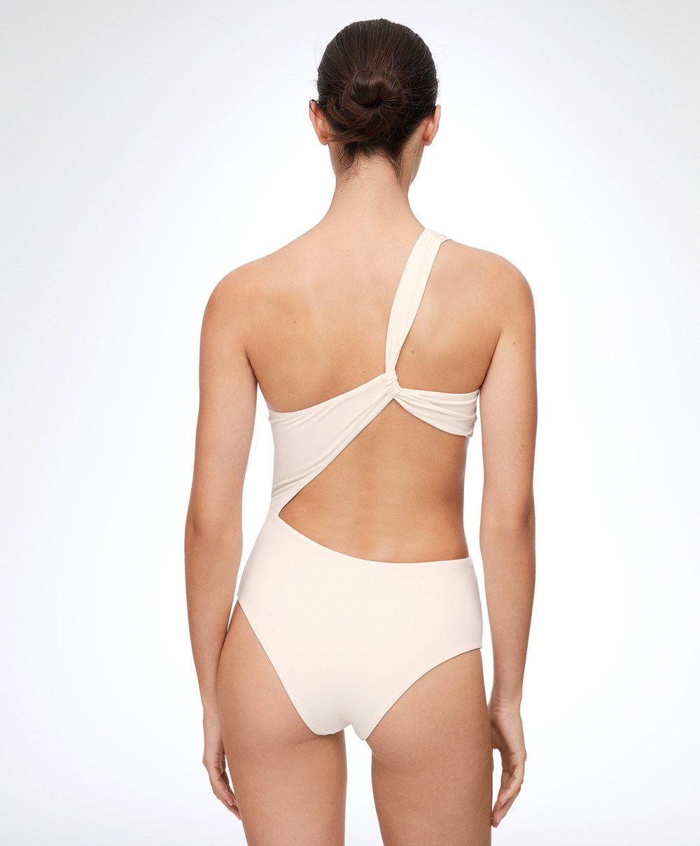 Oysho Asymmetric Trikini Vanilla | BQRGED-984