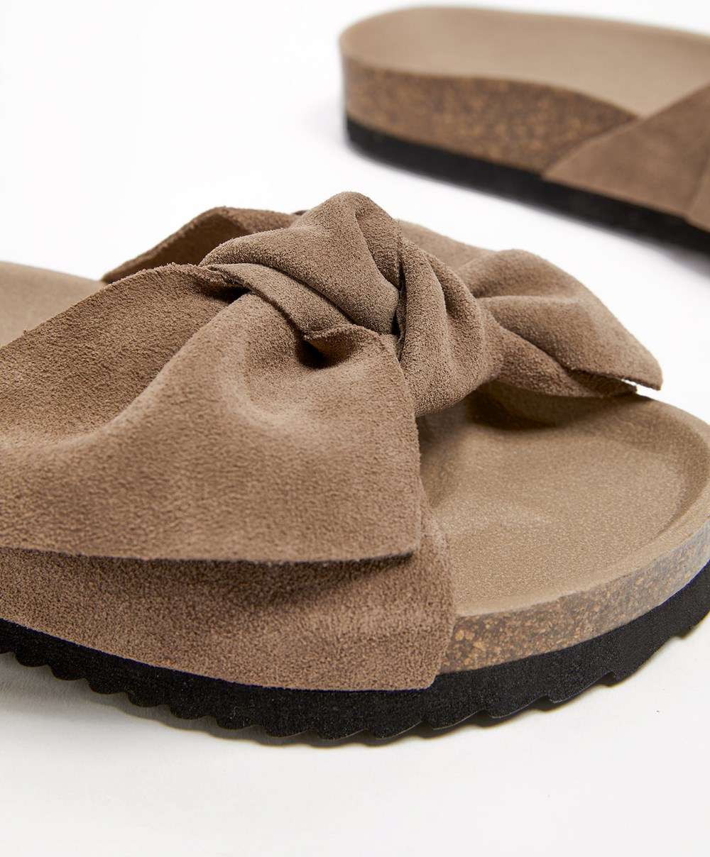 Oysho Bőr Bow Sandals Mink | DOLBJN-980