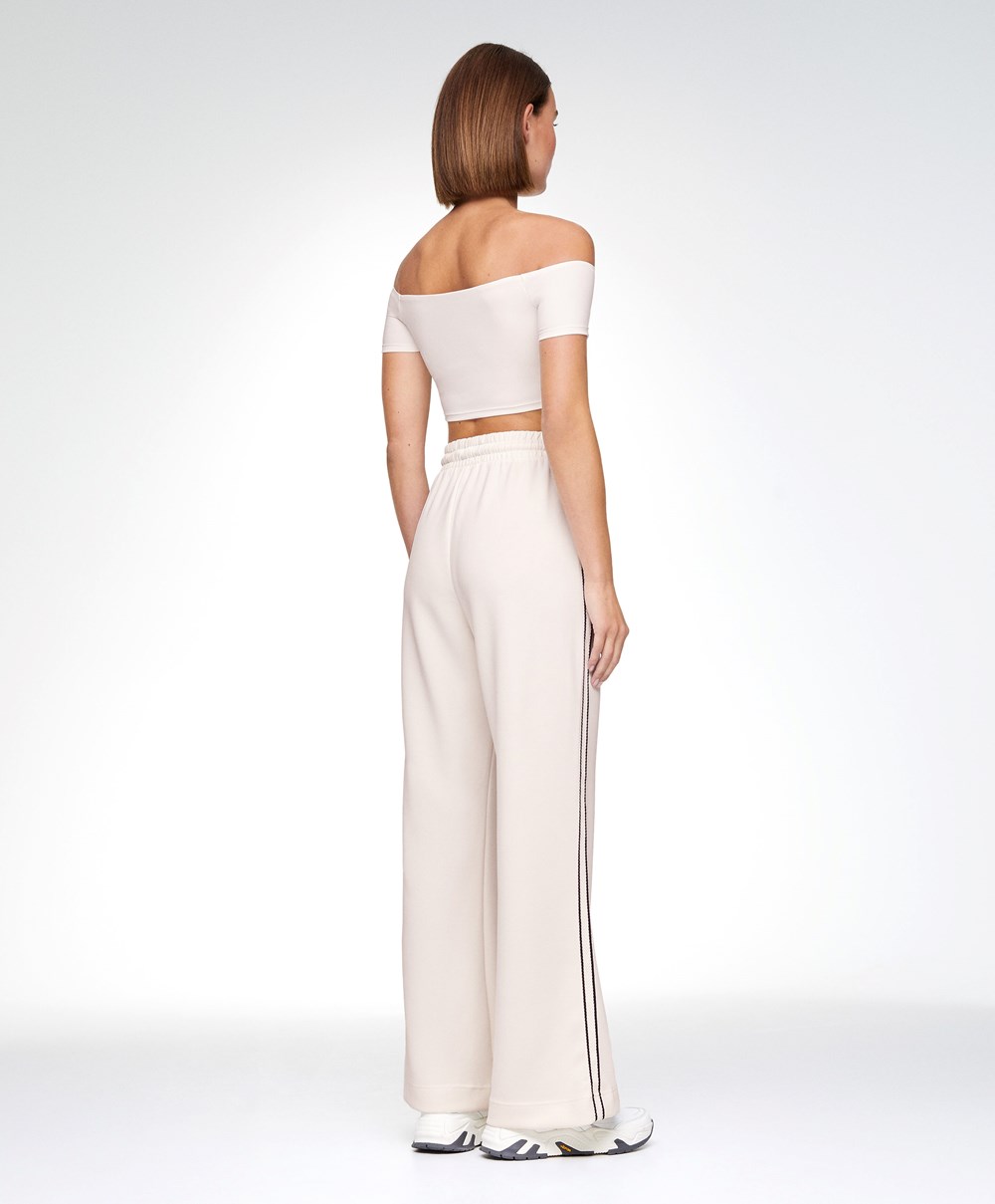 Oysho Comfortlux Off-the-shoulder Top With Cups Cream-white | IDVOAW-849