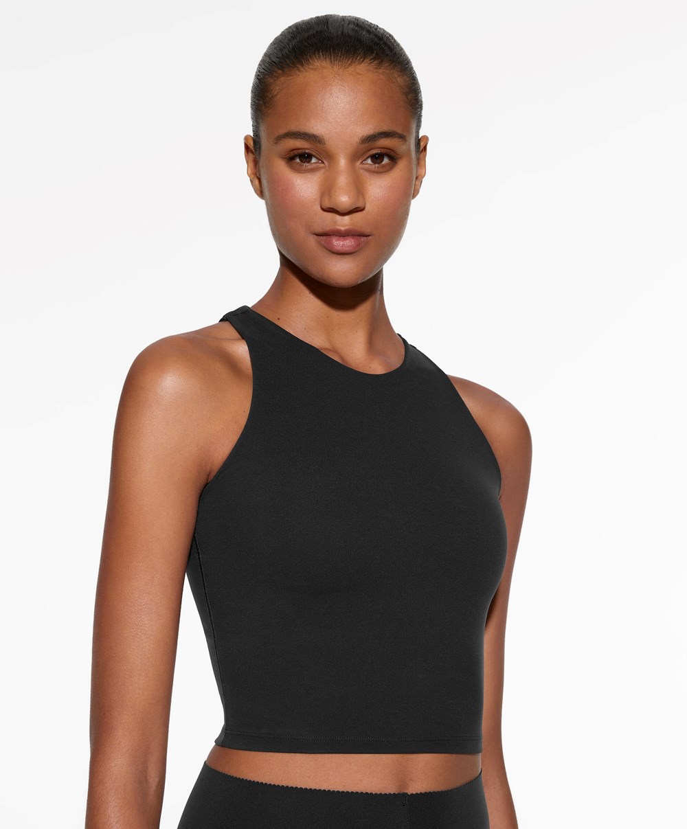 Oysho Compressive Tank Top Fekete | COBJFP-407