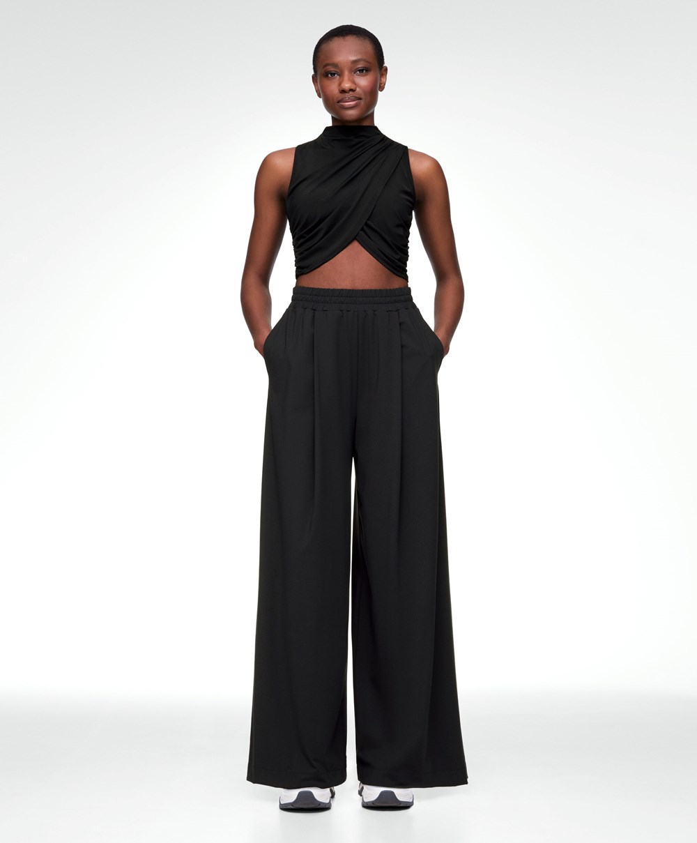 Oysho Draped Crop Top Fekete | ARIVLU-347