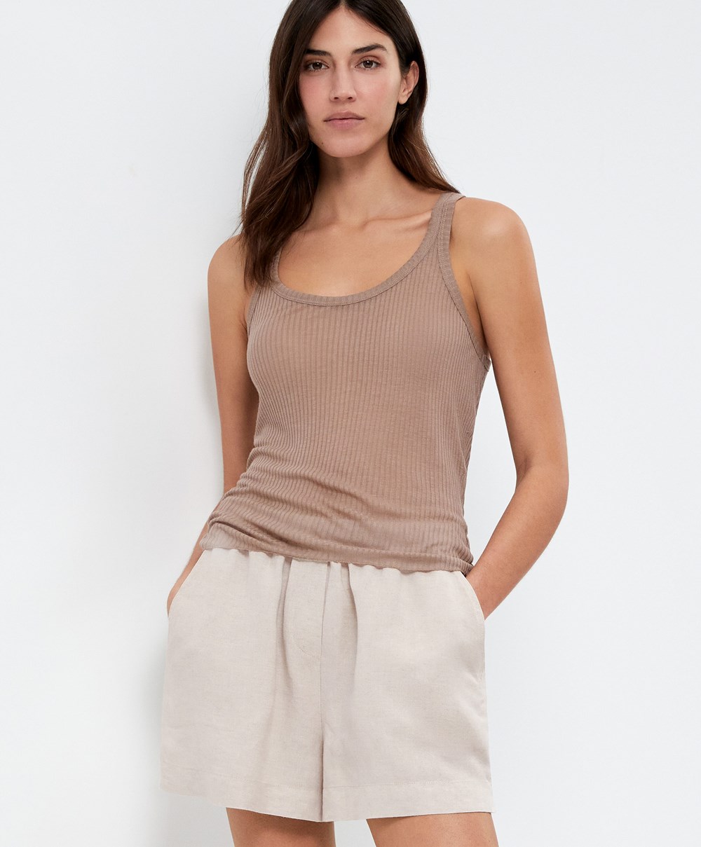 Oysho Extra Fine Vest Top Barna | BMLYVQ-092