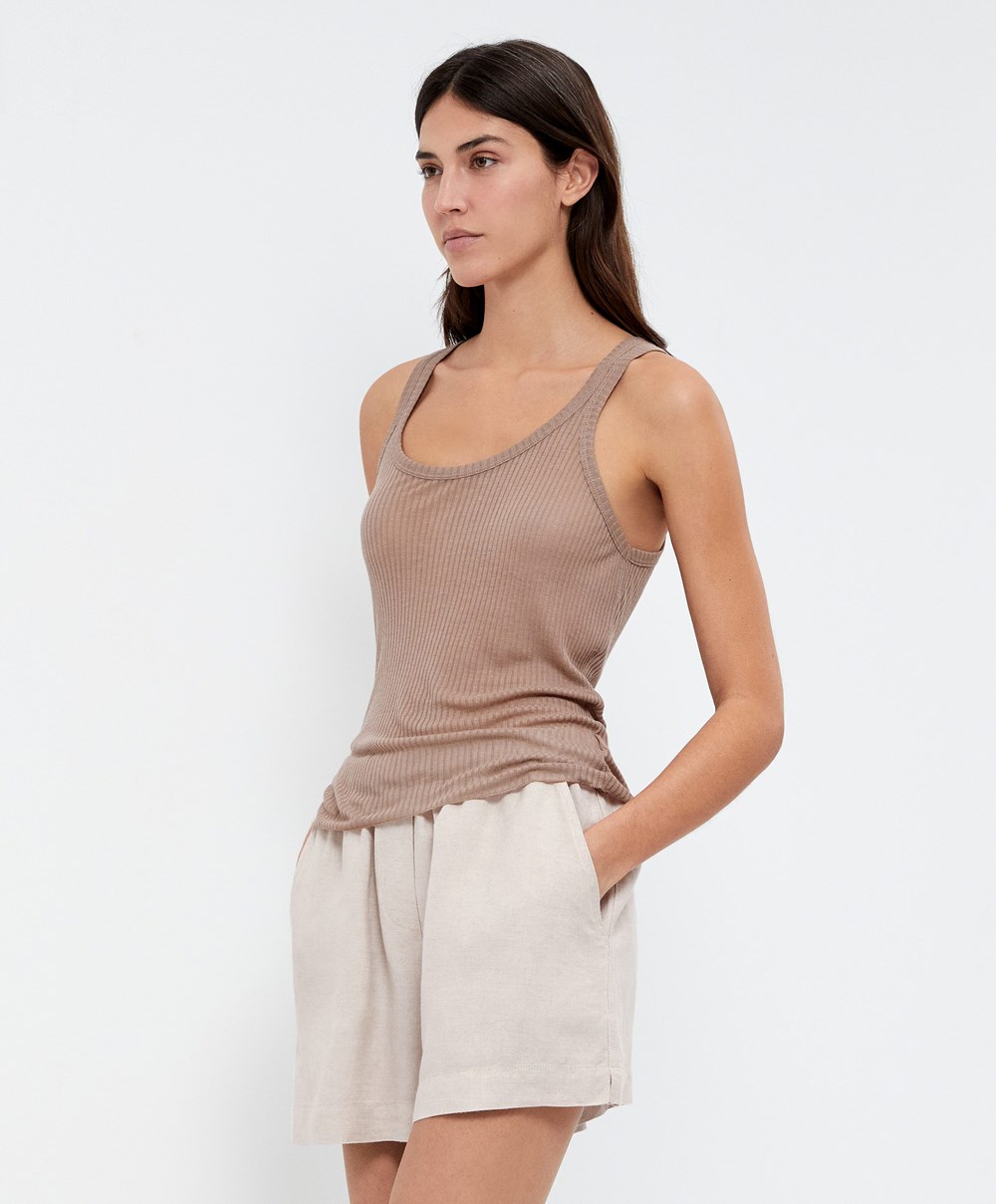 Oysho Extra Fine Vest Top Barna | BMLYVQ-092