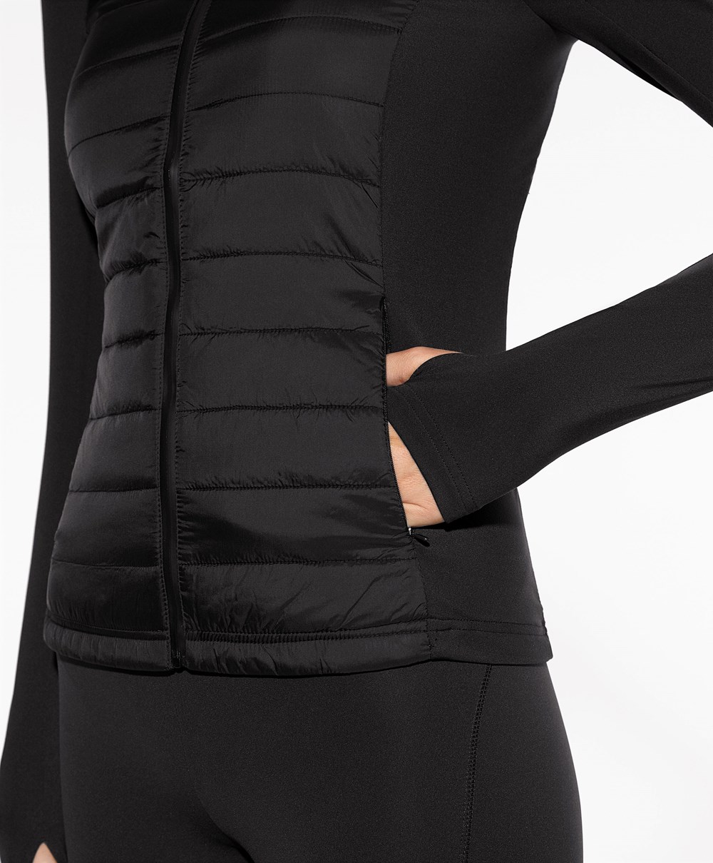 Oysho Fellex® Aerogel Párnázott Futó Jacket Fekete | ONFYVC-062