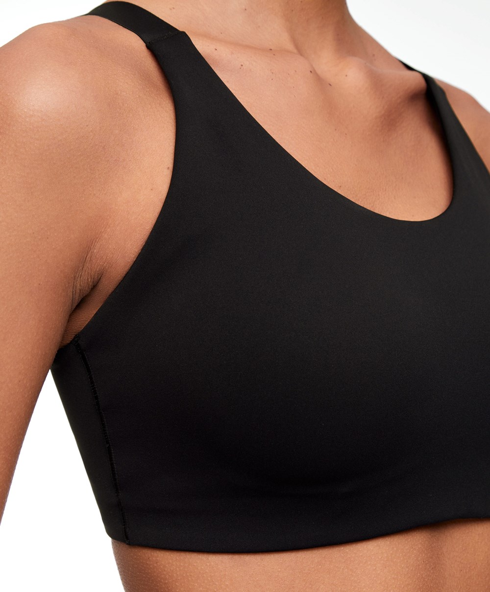 Oysho Firm-support Sports Bra Fekete | PGUZED-649