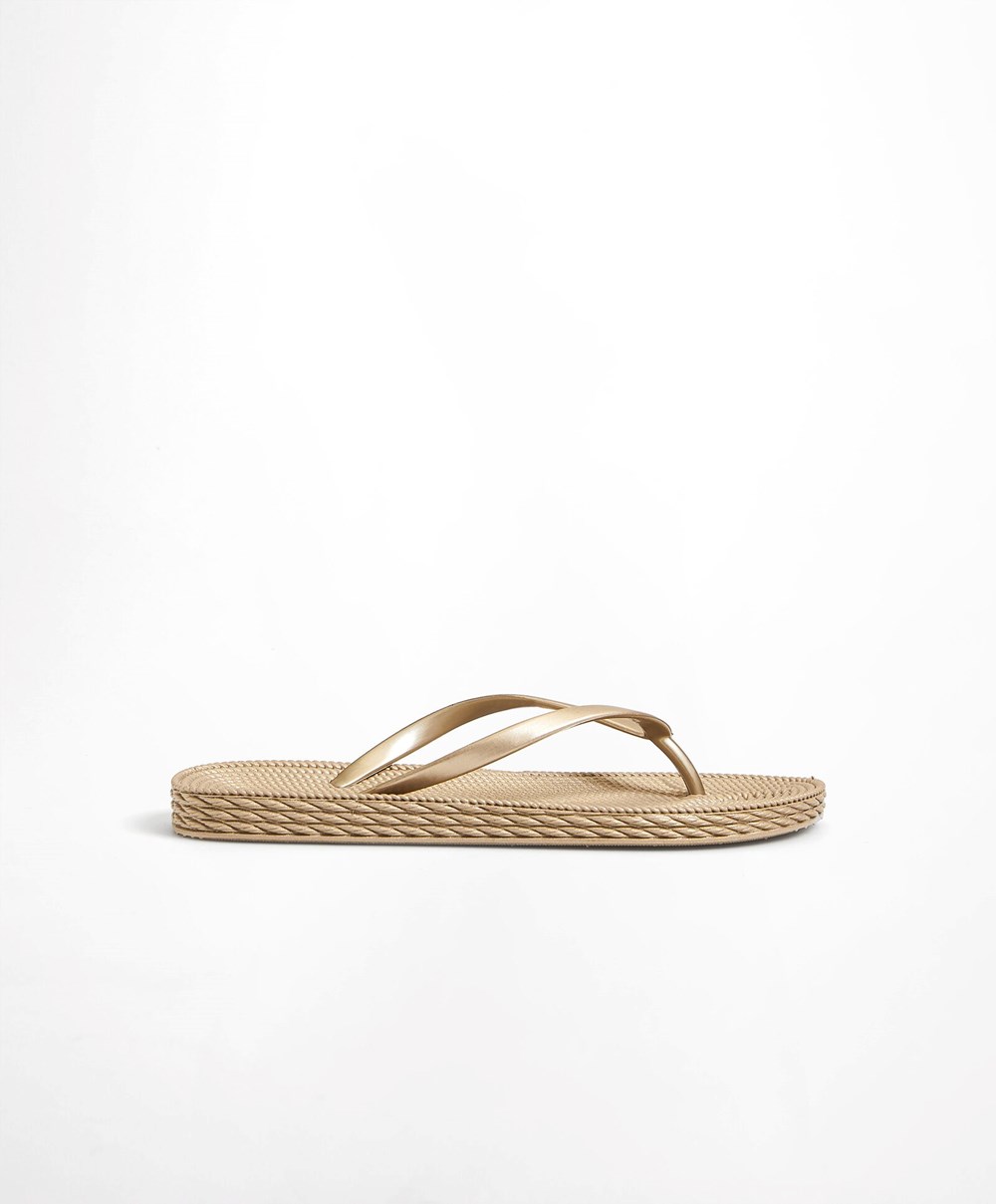 Oysho Gold Textured Beach Sandals Arany | BRWKDL-981