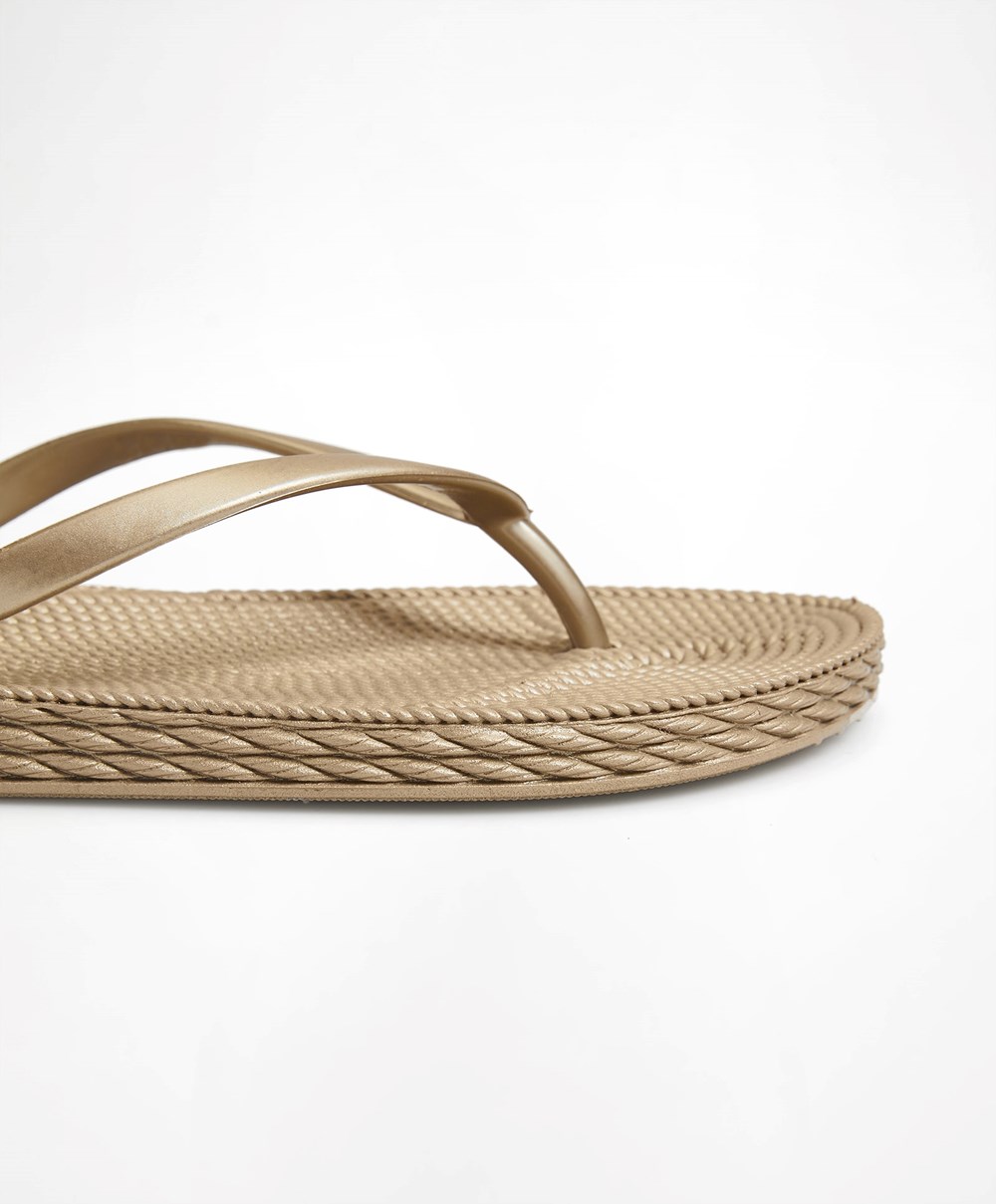 Oysho Gold Textured Beach Sandals Arany | BULJRQ-870