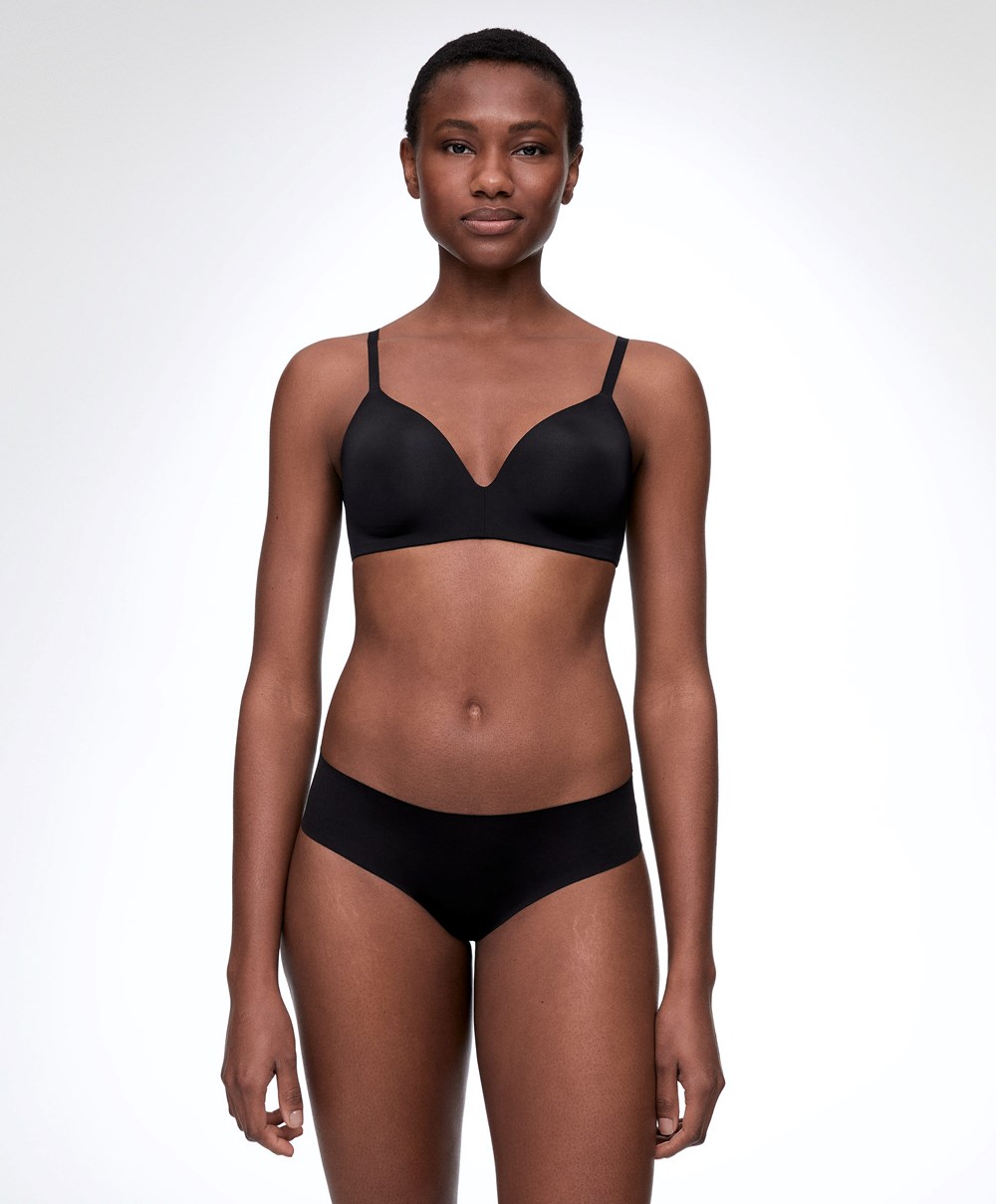 Oysho Invisible Laser-cut Brazilian Briefs Fekete | HWBJSA-198