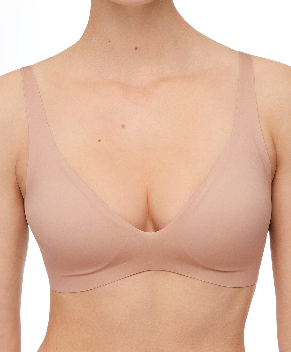 Oysho Invisible Laser-cut Halterneck-style Bra Bézs | WNASJD-857