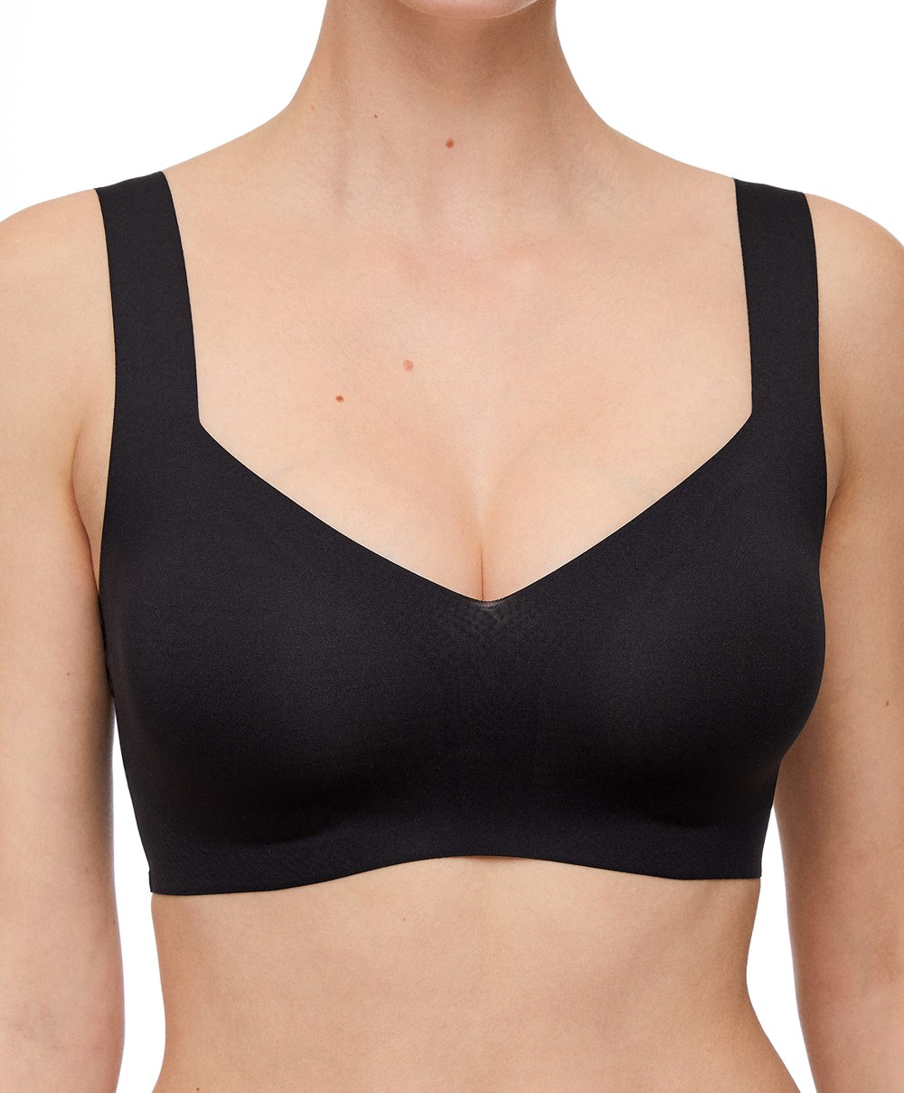 Oysho Invisible Laser-cut V-neck Bra Fekete | DPQFKU-538