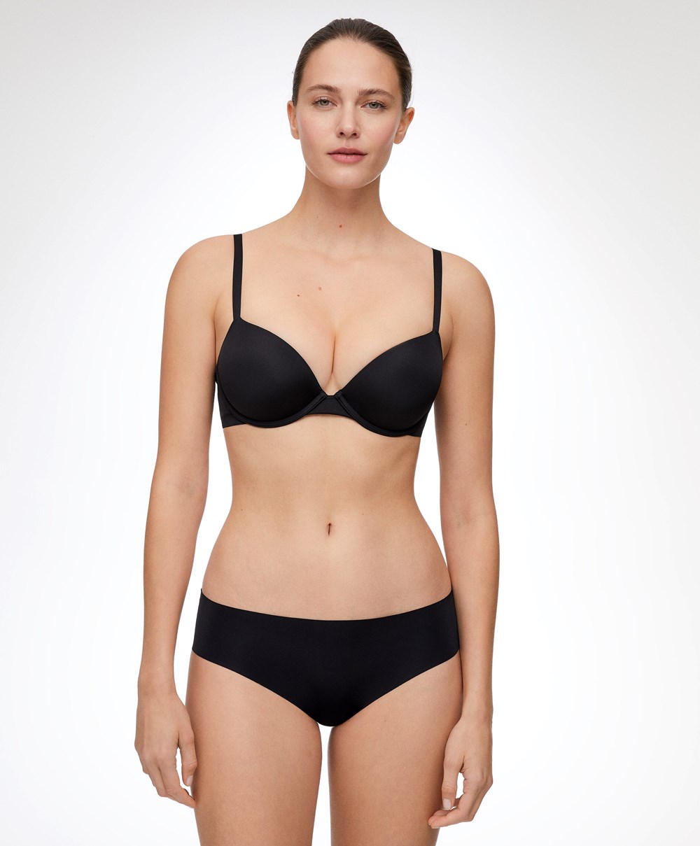 Oysho Laser-cut Invisible Classic Briefs Fekete | IJMRND-543