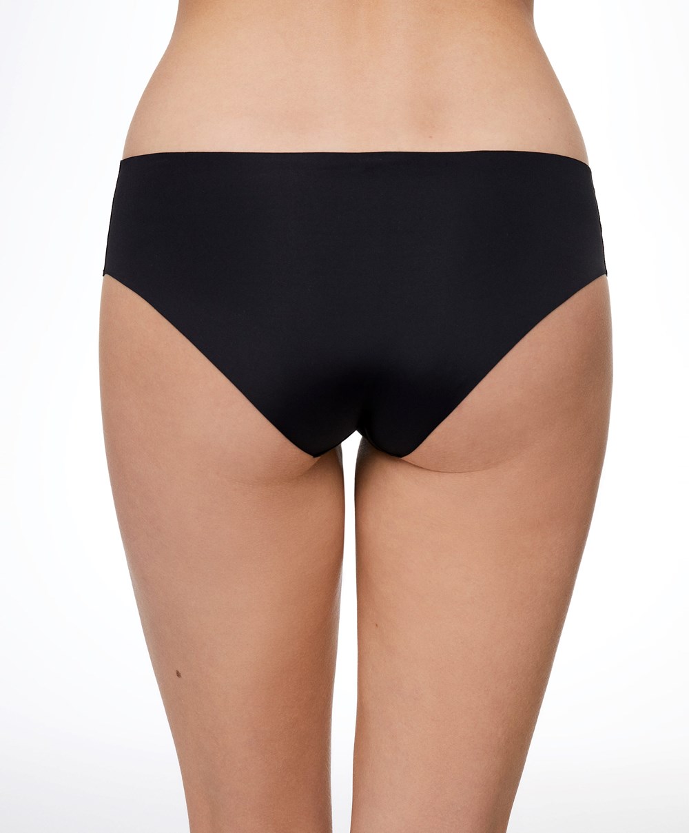 Oysho Laser-cut Invisible Classic Briefs Fekete | IJMRND-543