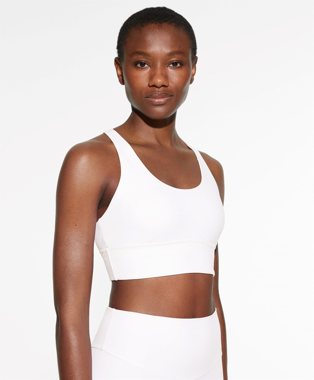 Oysho Medium-support Sports Bra With Cups Cream-white | BQUOPD-165