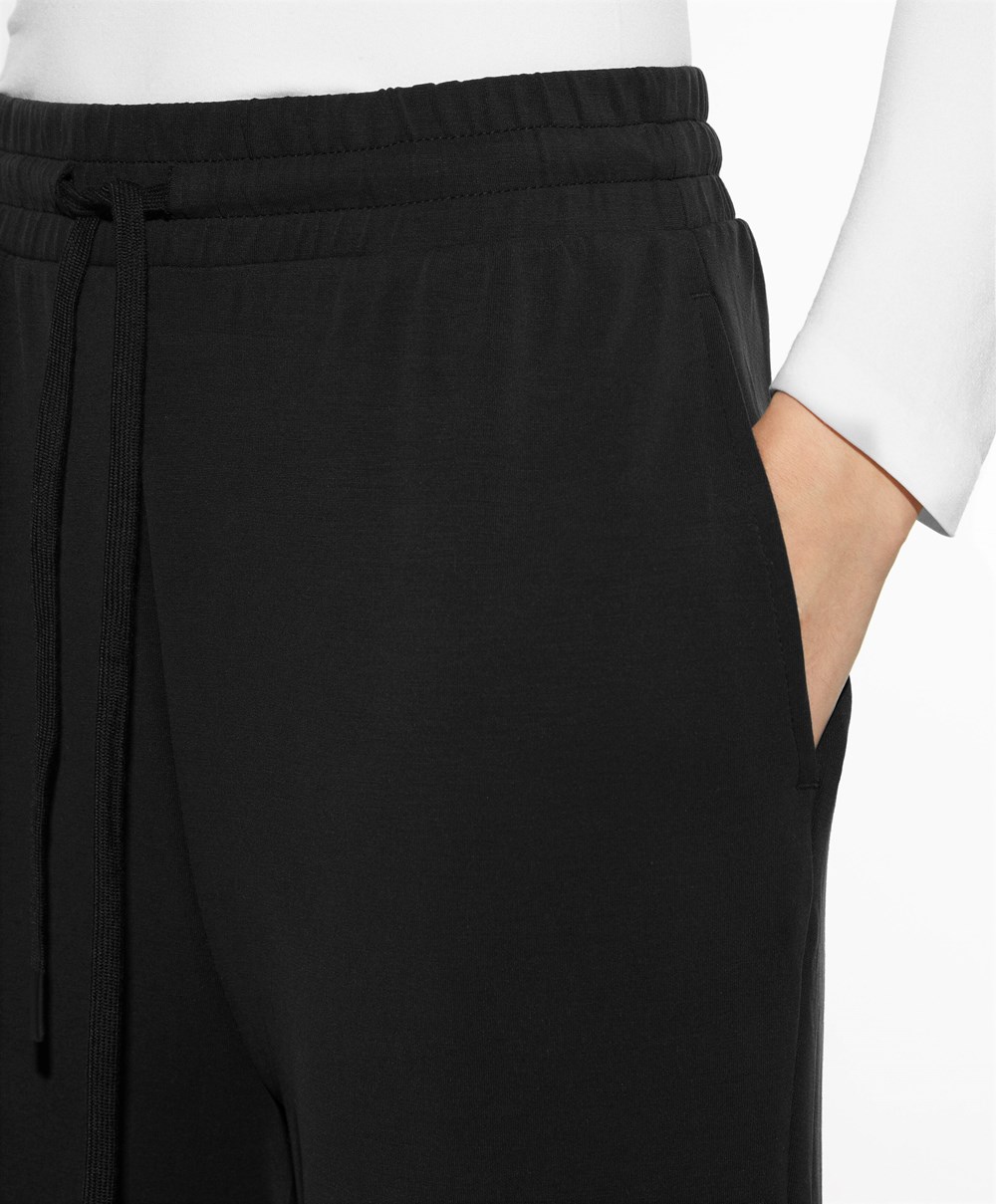 Oysho Modal Joggers Fekete | IPRHDE-341