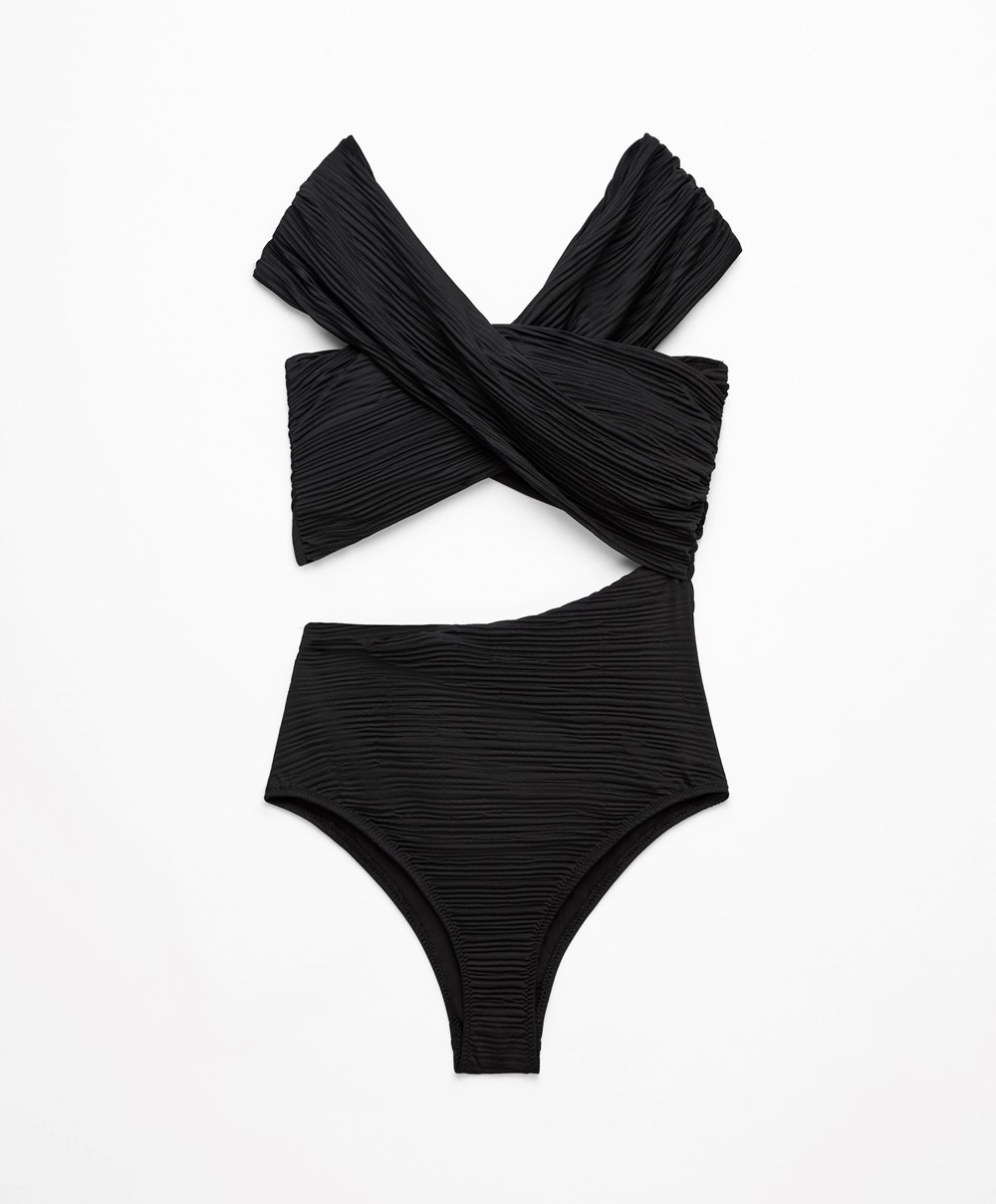 Oysho Off-shoulder Crossover Trikini Fekete | AOTNRI-127