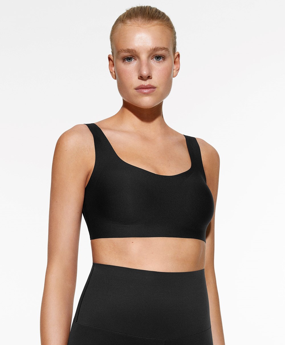 Oysho Perfect-adapt Medium-support Sports Bra With Cups Fekete | NYUBLC-952