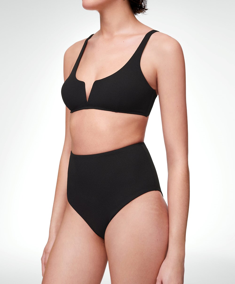 Oysho Piqué Halterneck Bikini Top Fekete | JTMHKZ-968