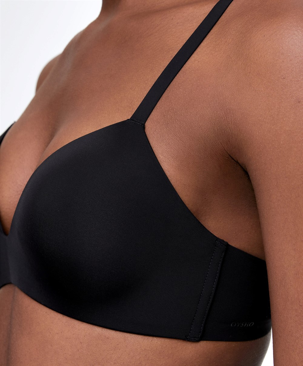 Oysho Push-up Párnázott Triangle Polyamide Bra Fekete | LVOKTS-523