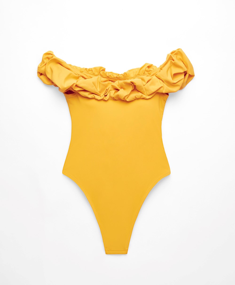 Oysho Ruffle Bandeau Swimsuit Mid-yellow | DRWSIA-379