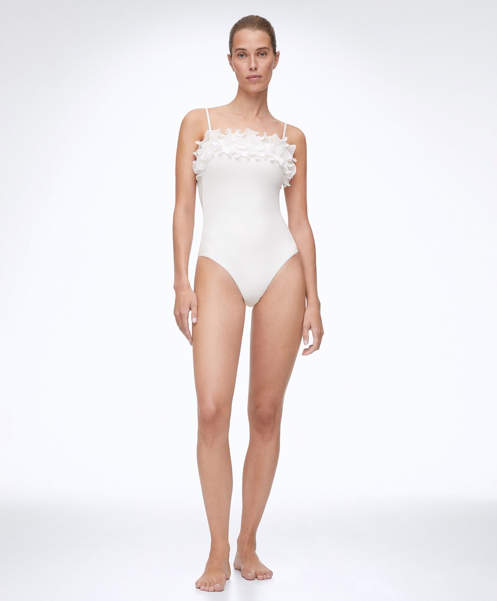 Oysho Ruffled Bandeau Swimsuit Fehér | FNZBOG-296