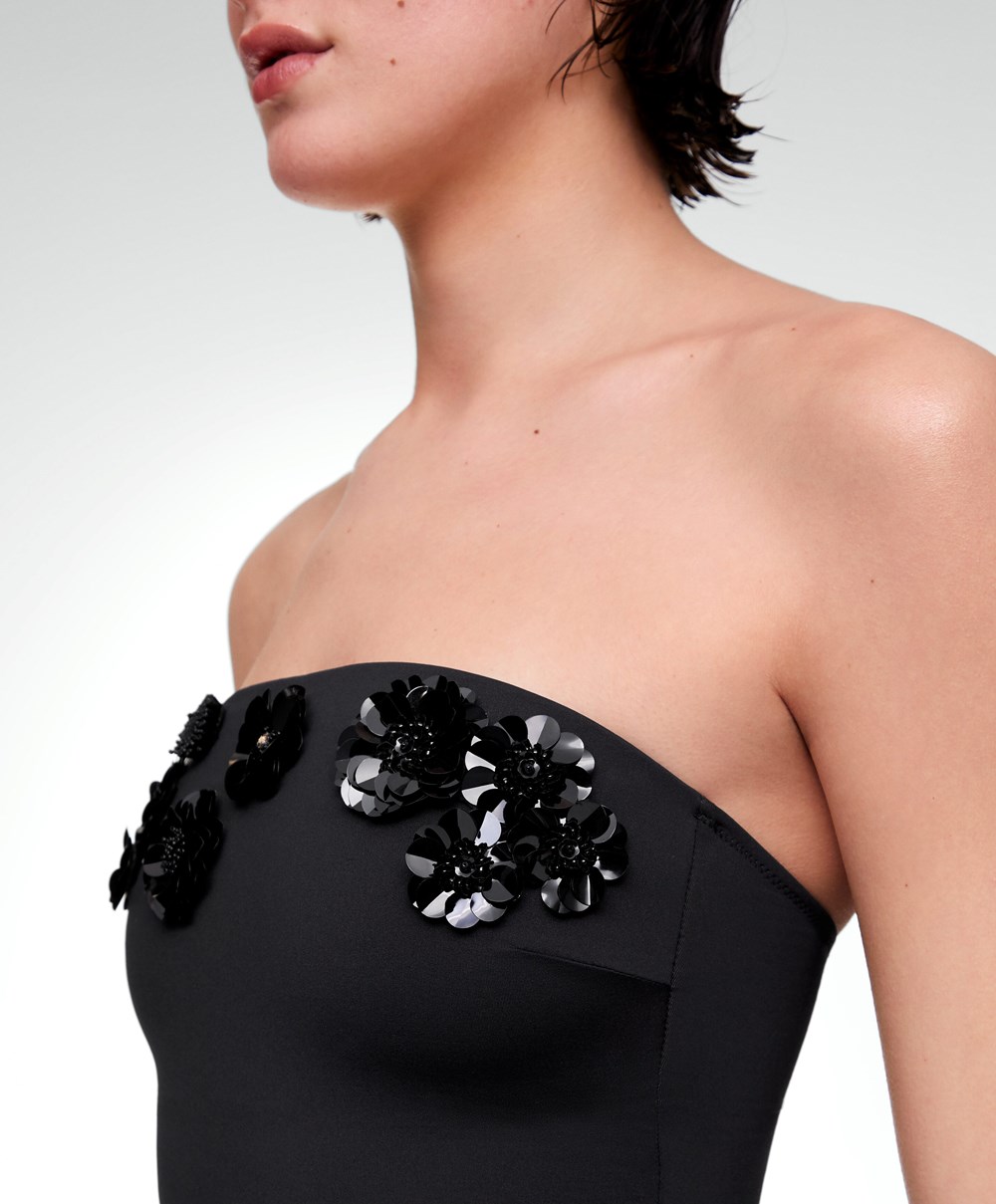 Oysho Sequinned Flowers Bandeau Swimsuit Fekete | NAHMJE-097