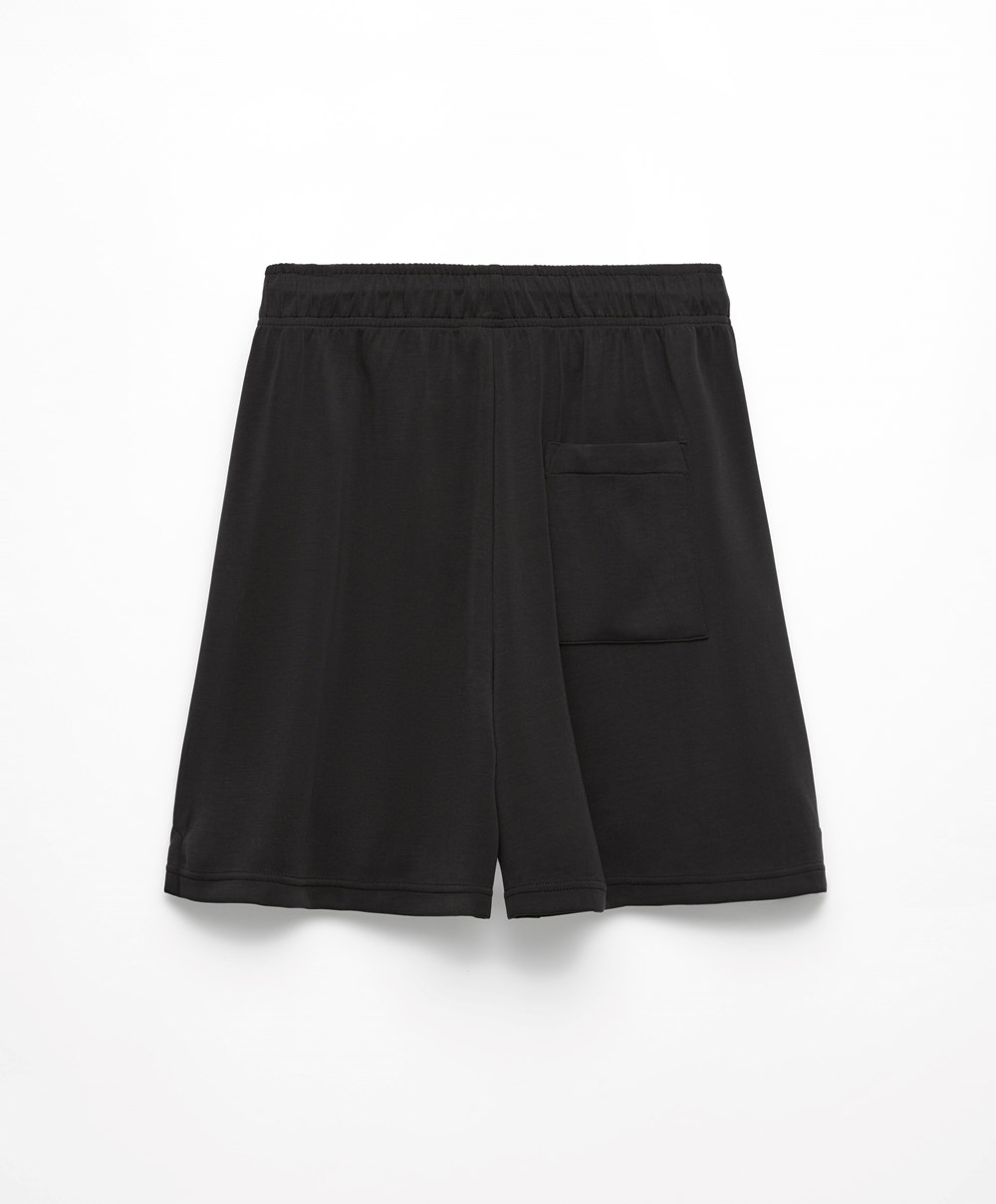 Oysho Soft Touch Modal Bermuda Shorts Fekete | WOIBEZ-148