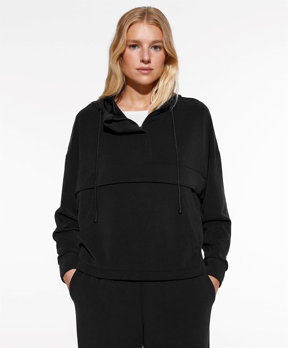 Oysho Soft Touch Modal Sweatshirt With Zip Fekete | JFNMWR-072