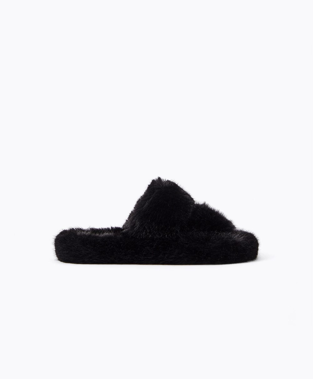 Oysho Szintetikus Fur Double Pántos Sandals Fekete | JDUOBX-158