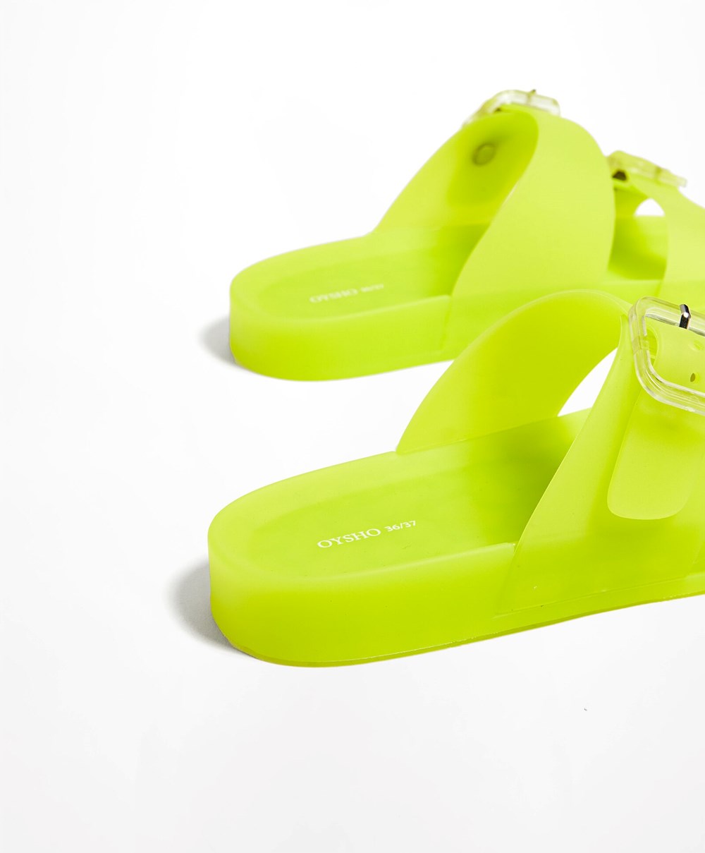 Oysho Translucent Moulded Beach Sandals Lime | JVQEGU-510