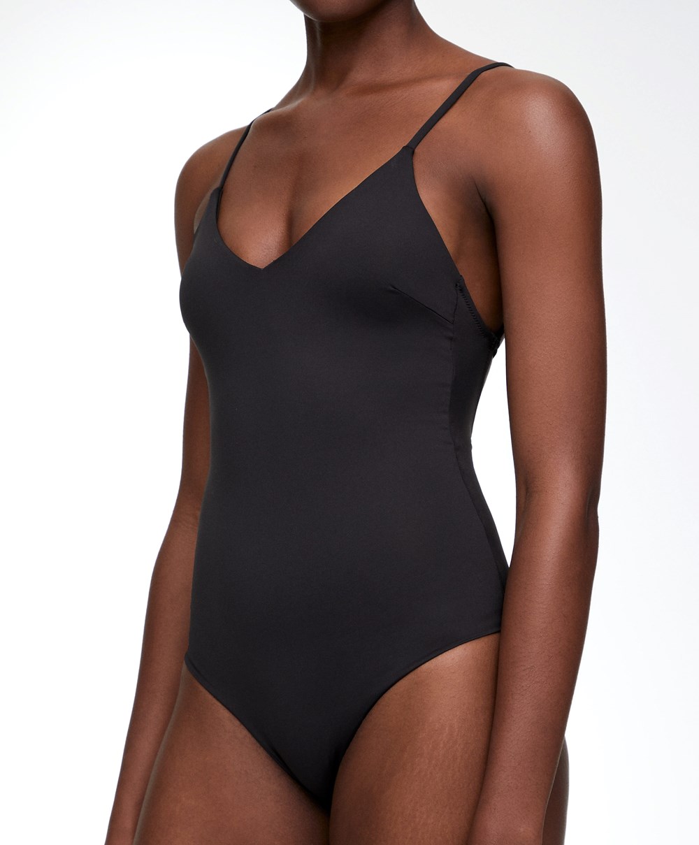 Oysho Triangle Swimsuit Fekete | VLJAQN-402